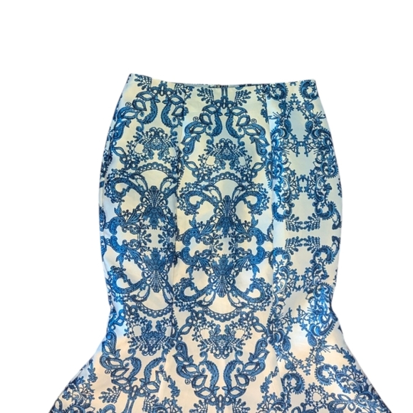 Speechless Satin Maxi Trumpet Skirt Blue/White Scroll Pattern Sz L - Picture 3 of 8